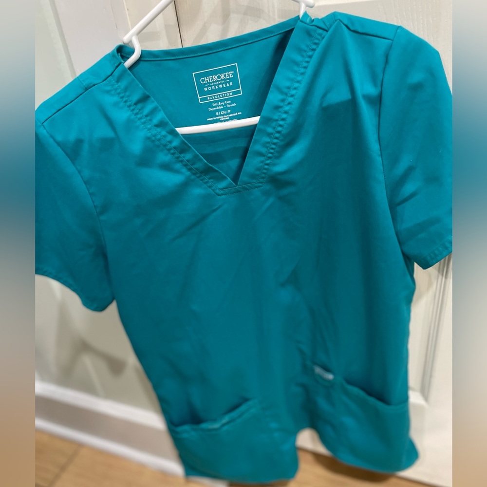 Cherokee Workwear teal scrub set